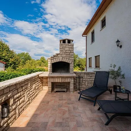 Villa Tina In Pinezici Marcana
